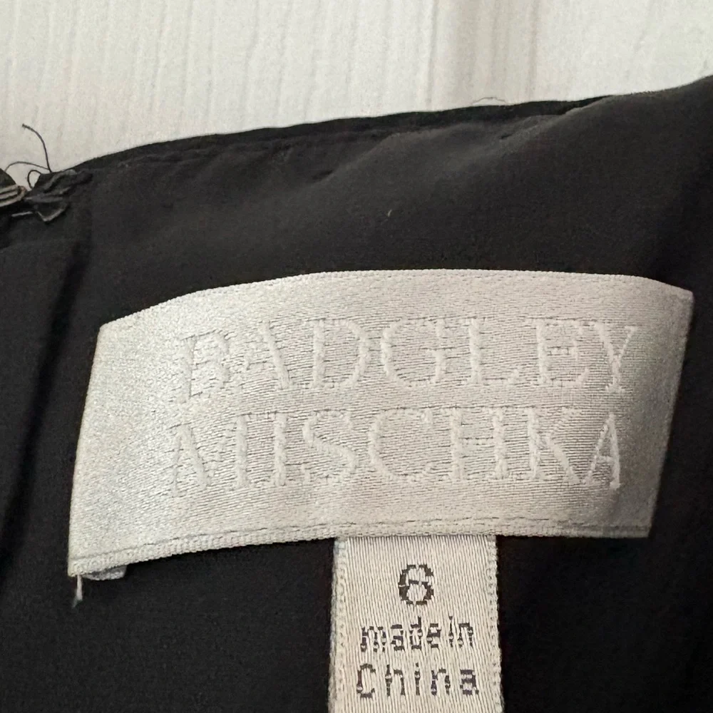 Badgley Mischka Size 6 Elegant Black Strapless Sequin Dress EUC‎